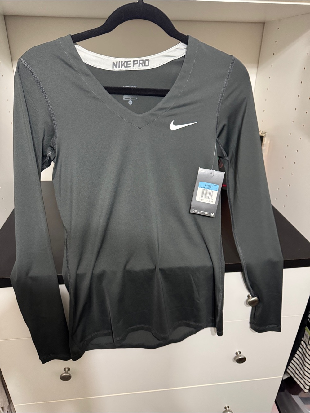 NWT Nike Pro Women's Long-Sleeve V-Neck Top — Black